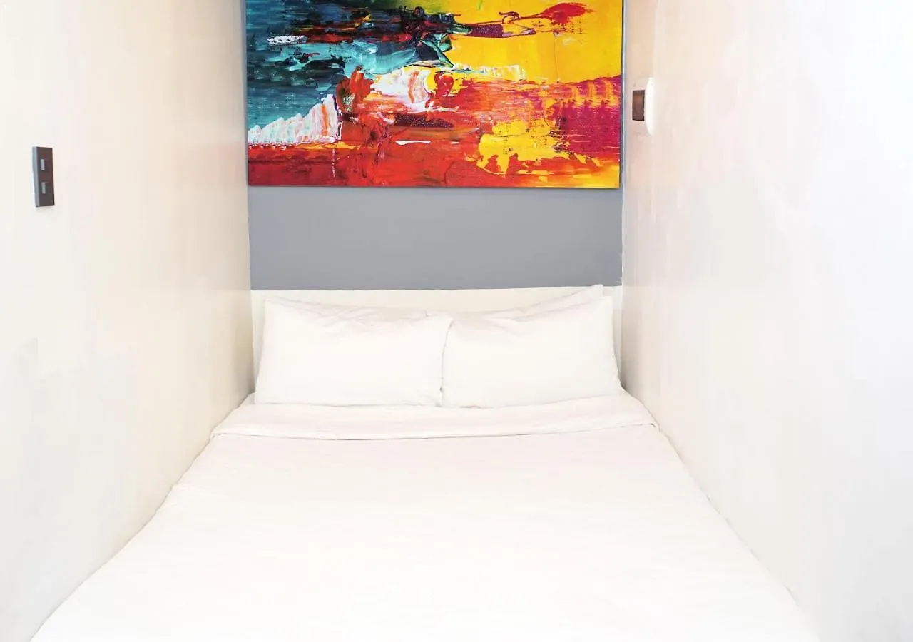 Mystay Hotel Bgc South Taguig 3*,  Filipinas