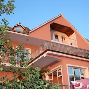 villa-kruje.albaniahotels.org/